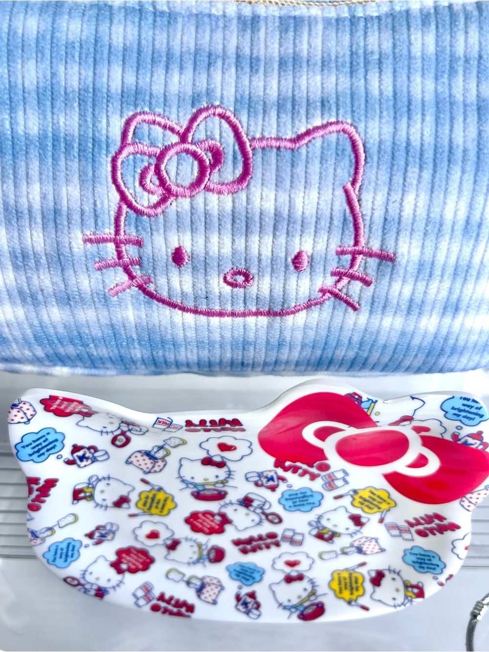 💖(HK385) Hello Kitty 4-Piece Purse Bundle! - Picture 2 of 11
